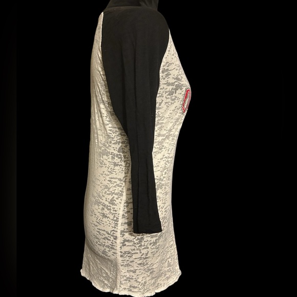 Cute Ohio State Women’s graphic shirt. Says size Large but more of a medium - Picture 2 of 5